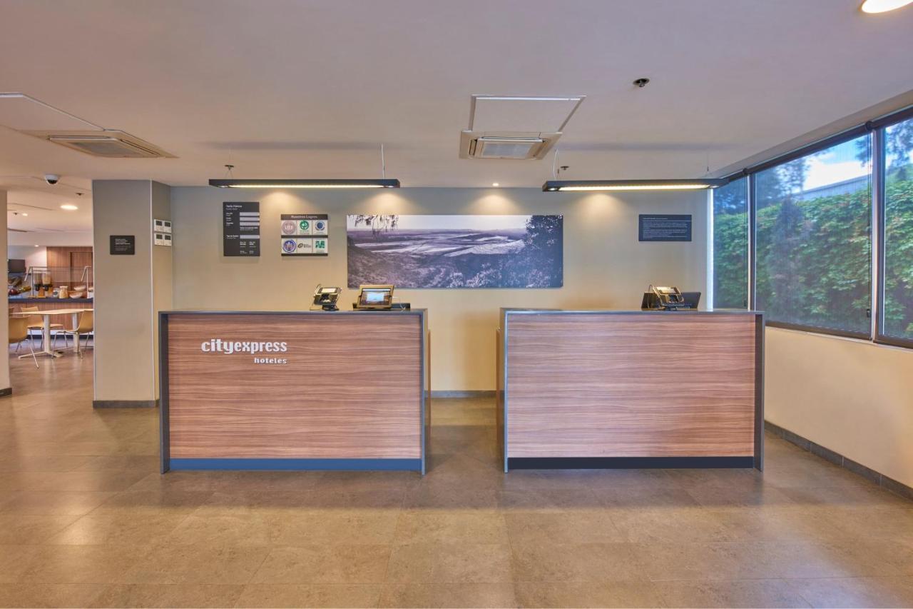 City Express By Marriott Saltillo Norte Exterior photo